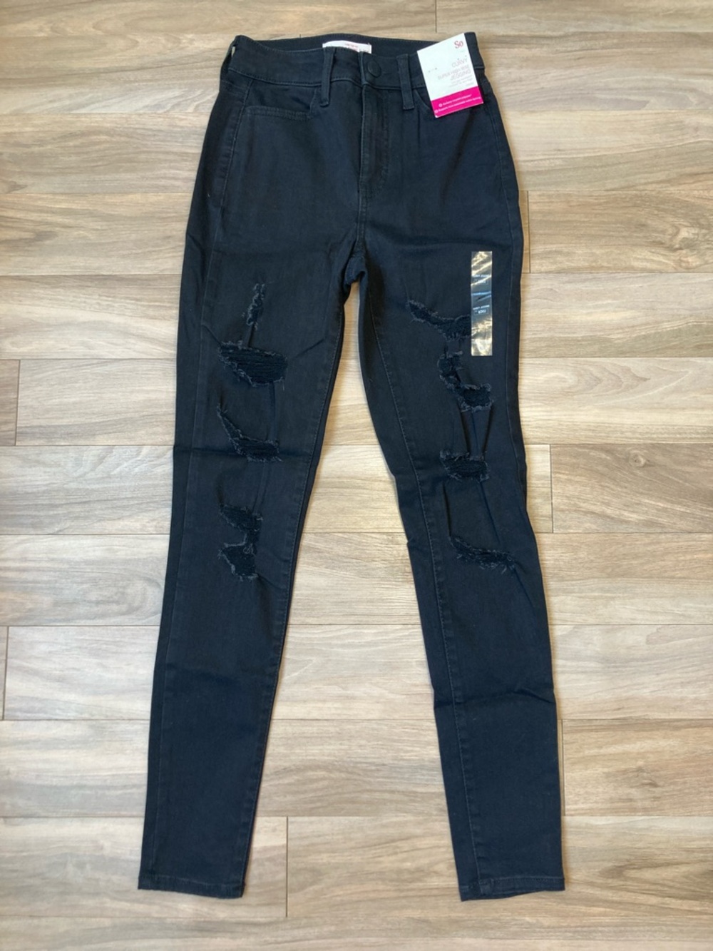 SO curvy super high rise jegging black distressed destroyed  0 / 24 junior